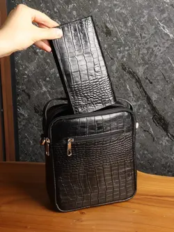 کیف دوشی مردانه چرم طبیعی بیورا سایز متوسط مدل زیپ صاف dbb87