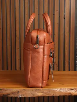 کیف اداری مردانه چرم صنعتی بیورا مدل eez50