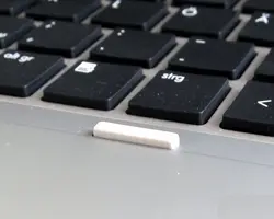 hp 8560p elitebook core i5 / ram 8gb /hdd 750 /vga 1gb upto 4gb