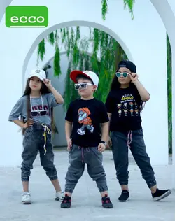 تولیدی شلوار لی اسپرت بچه گانه مدل کمر کش دمپا کش