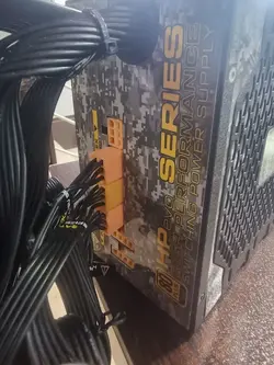 پاور کارکرده کامپیوتر GREEN GP700B-HP EVO RGB کابل ناقص