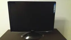 مانیتور 22 اینچ LCD برندهای الجی و سامسونگ/ استوک/مشکل جزیی