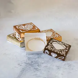 جعبه جواهرات 50 عددی بسته بندی شده مدل طلاکوب بزرگ