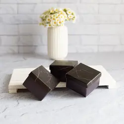 جعبه جواهرات 6 عددی بسته بندی شده مدل پایه بلند سنگی مشکی