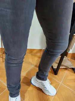 شلوارجین لی