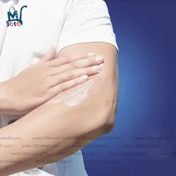 لوسیون بدن مردانه وازلین مدل EXTRA HYDRATION حجم 400 میل