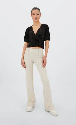 خرید بلوز پلیسه زنانه استرادیواریوس کد 231657 | بانی استایل