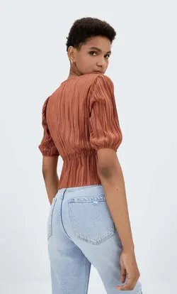 خرید بلوز پلیسه زنانه استرادیواریوس کد 231656 | بانی استایل