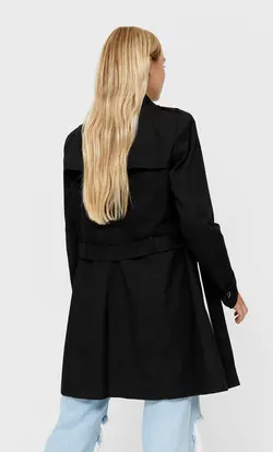 خرید بارانی زنانه استرادیواریوس کد 39932 | بانی استایل