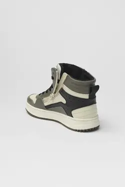 خرید کتونی ساقدار پسرانه زارا کد 193543 | بانی استایل