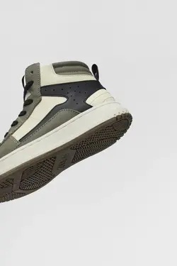 خرید کتونی ساقدار پسرانه زارا کد 193543 | بانی استایل