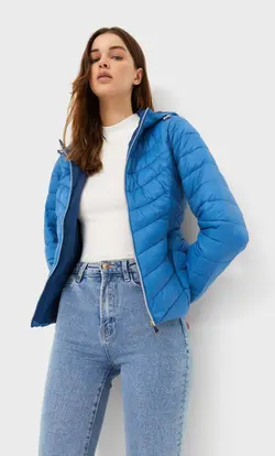 خرید کاپشن پفی زنانه استرادیواریوس کد 127613 | بانی استایل