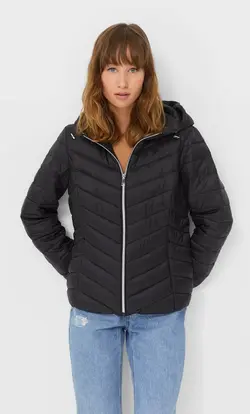 خرید کاپشن پفی زنانه استرادیواریوس کد 127620 | بانی استایل