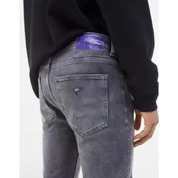 خرید شلوار جین مردانه برشکا کد 70864 | فروشگاه اینترنتی بانی استایل