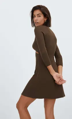 خرید پیراهن یقه هفت زنانه استرادیواریوس کد 244445 | بانی استایل