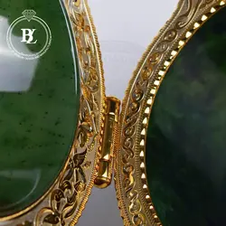 صندوقچه یشم با هلال ماه