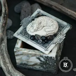 صندوقچه ببر سفید