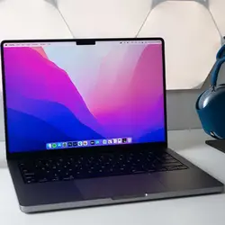 مک بوک پرو 13 اینچ مدل MNE P3 / M2 pro رم 8 حافظه 256GB SSD