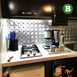 بین کابینتی مثلثی نگین دار نقره ای وارداتی