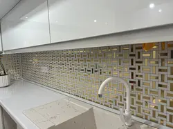 کابینتی سفید طلایی کد R1081