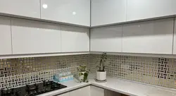 کابینتی سفید طلایی کد R1081