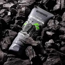 ماسک و اسکراب ذغال و شکر سیاه فریمن