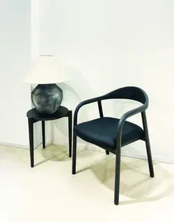 نیمکت کد 2211