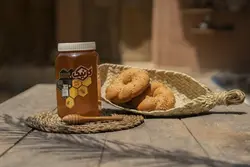 عسل گون ۲۰۰۰گرم گل نیک- کارتن ۶عددی