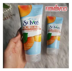اسکراب ضدجوش با عصاره زردآلو سینت ایوز(اصل) St. Ives Apricot Scrub