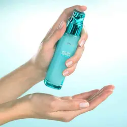 آبرسان آلوئه ورا لوریل پوست خشک و حساس لورال مدل - Hydra geniuse