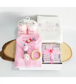 ست هدیه نوزاد و مادر جدید صورتی (ترکیه)