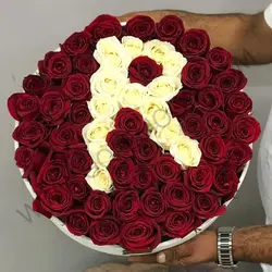 باکس گل حرف R