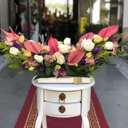 سبد گل لاکچری