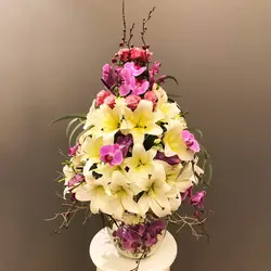 سبد گل نازگل