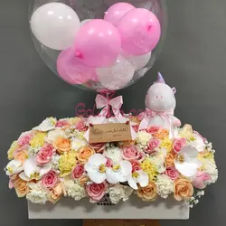 گل نوزاد اسب تک شاخ