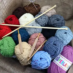 خرید کاموا سوپر لانا قرمز - خرازی یاس