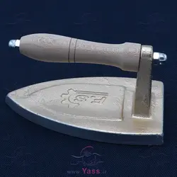 اتو سرد فلزی دسته چوبی