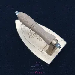 اتو سرد فلزی دسته چوبی