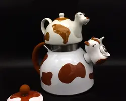 *کتری و قوری طرح گاو لعابی - لندوکس بزرگترین فروشگاه آنلاین شهر زنجان