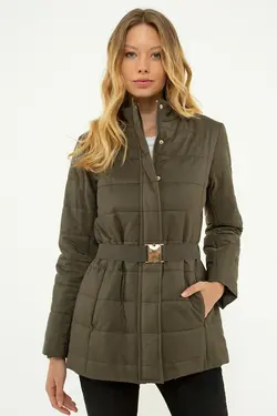 پالتو جیب دار بارونی زنانه کمربند دار کشی خاکی پیر کاردین Pierre Cardin (ساخت فرانسه)