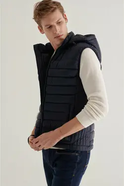 جلیقه کلاه دار بادی سرمه ای مردانه جیب دار آوا Avva (ساخت ترکیه)