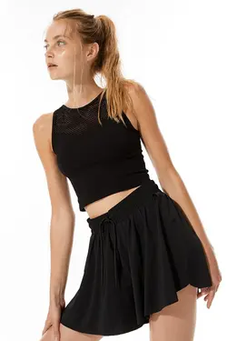 شلوارک ورزشی مشکی زنانه از برند استرادیواریوس Stradivarius (ساخت اسپانیا)