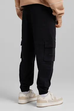 شلوار راسته 6 جیب مردانه رنگ مشکی برشکا Bershka (ساخت اسپانیا)