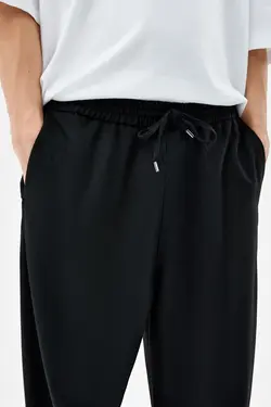 شلوار کلاسیک آجدار گشاد مردانه رنگ مشکی برشکا Bershka (ساخت اسپانیا)