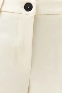 شلوار بگ با سوراخ کمربند زنانه رنگ سفید برشکا Bershka (ساخت اسپانیا)