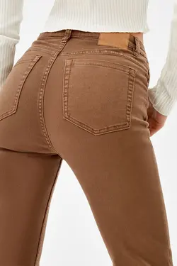 شلوار جین راسته زنانه رنگ قهوه ای برشکا Bershka (ساخت اسپانیا)