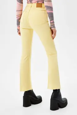 شلوار جین راسته زنانه رنگ نباتی برشکا Bershka (ساخت اسپانیا)