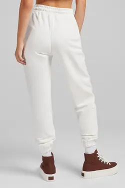 شلوار جاگر طرح دار زنانه رنگ سفید برشکا Bershka (ساخت اسپانیا)