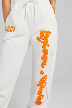شلوار جاگر طرح دار زنانه رنگ سفید برشکا Bershka (ساخت اسپانیا)