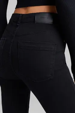 شلوار دمپا گشاد 5 جیب زنانه رنگ مشکی برشکا Bershka (ساخت اسپانیا)